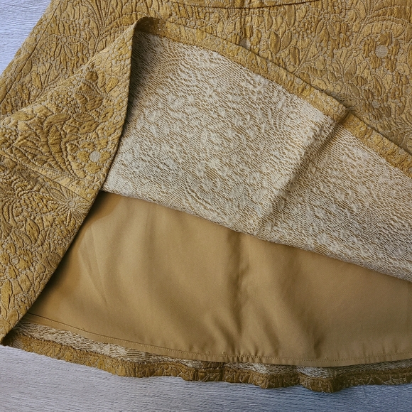 Club Monaco Yellow Jacquard Flare Mini Skirt - Picture 7 of 7
